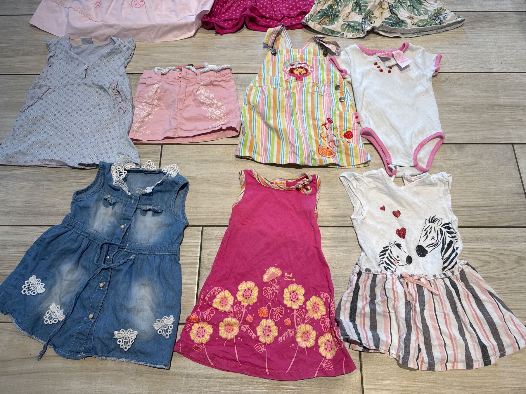Lotti & Set di vestiti: Sommerröckli 92 – Usato da Gelterkinden venduto da Familienferien 2