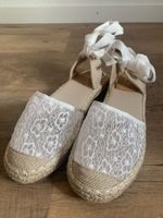 Brandneue tolle Stoff Sandalen in Grösse 39