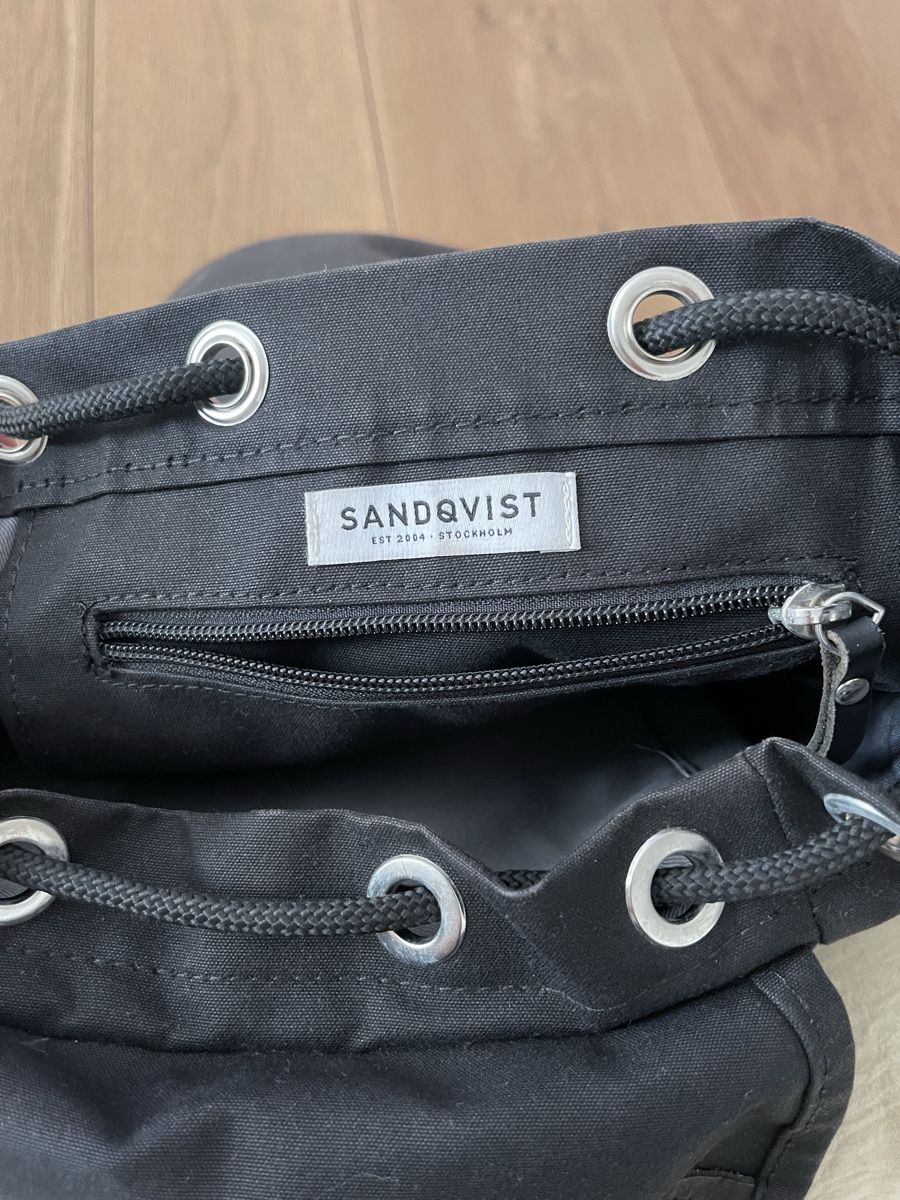 Sandqvist Zaini: Sandqvist Rucksack schwarz Stoff -gebraucht – Usato da Dornach venduto da cmuenger 4