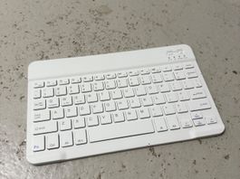 Bluetooth Tastatur, weiss, neuwertig, Top Zustand!