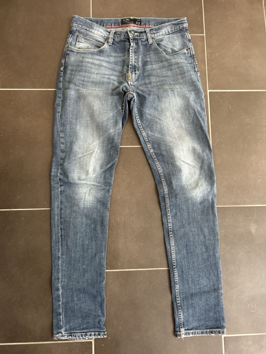 Pull&Bear Jeans: Jeanshose Pull&Bear – Usato da Winterthur venduto da Guizza93