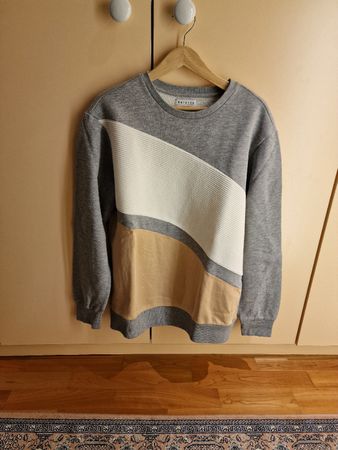 Sweater / Pullover - Grösse L