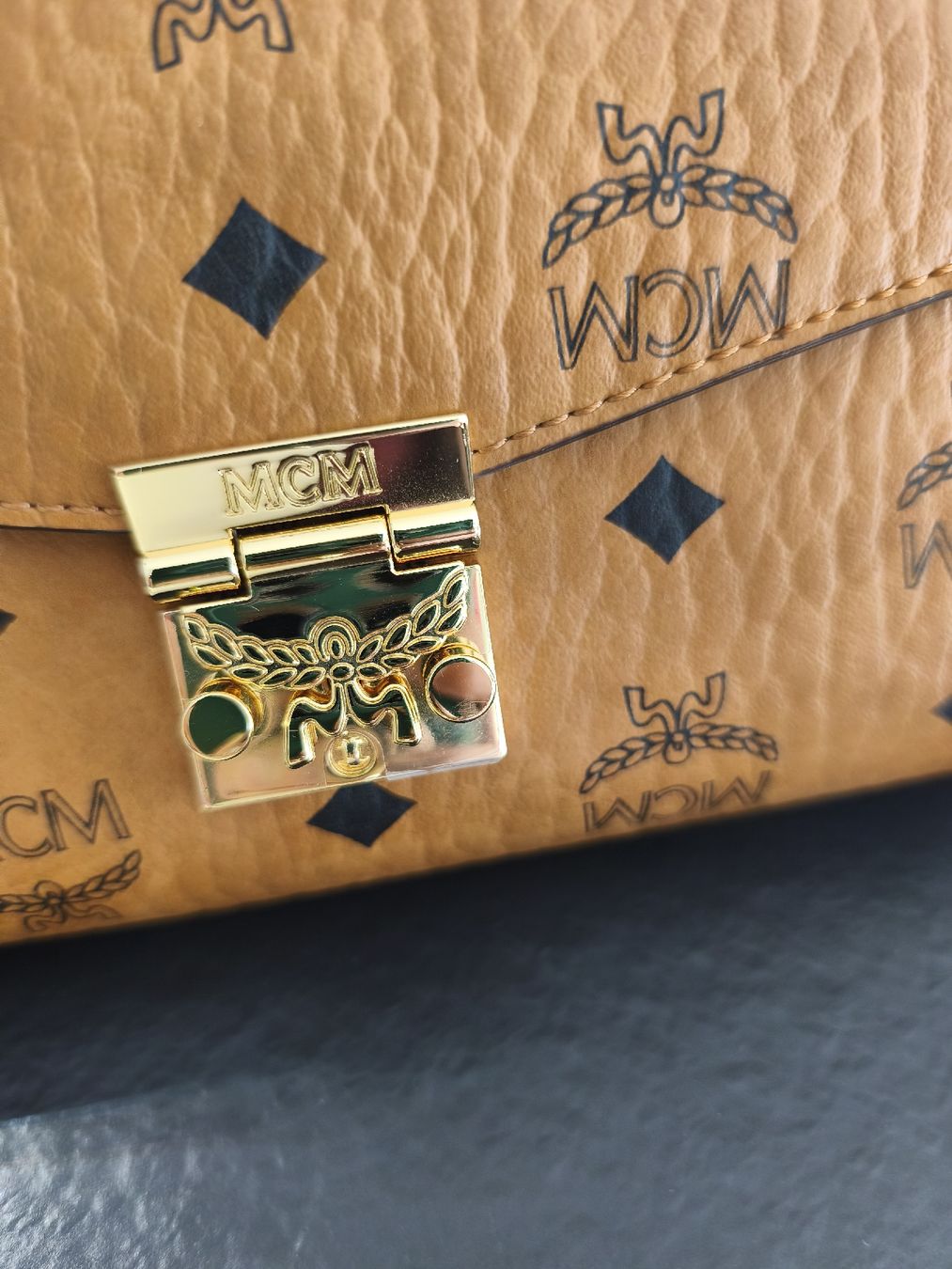 Mcm Altro in  Abbigliamento & Accessori: MCM Tracy - Pochette – Nuovo (secondo la descrizione) da Uznach venduto da Flower04 1