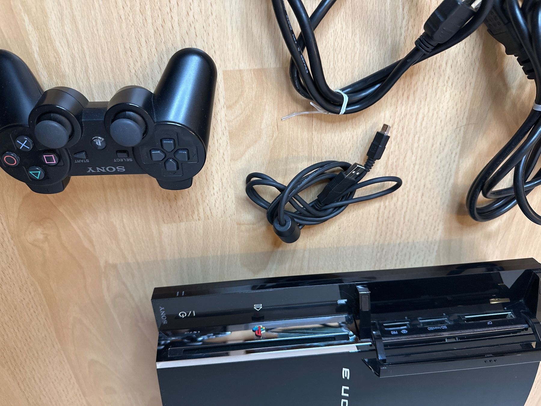 Sony Console: PS3 Konsole Abwärtskompatibel – Usato da St.gallen venduto da taduz 1