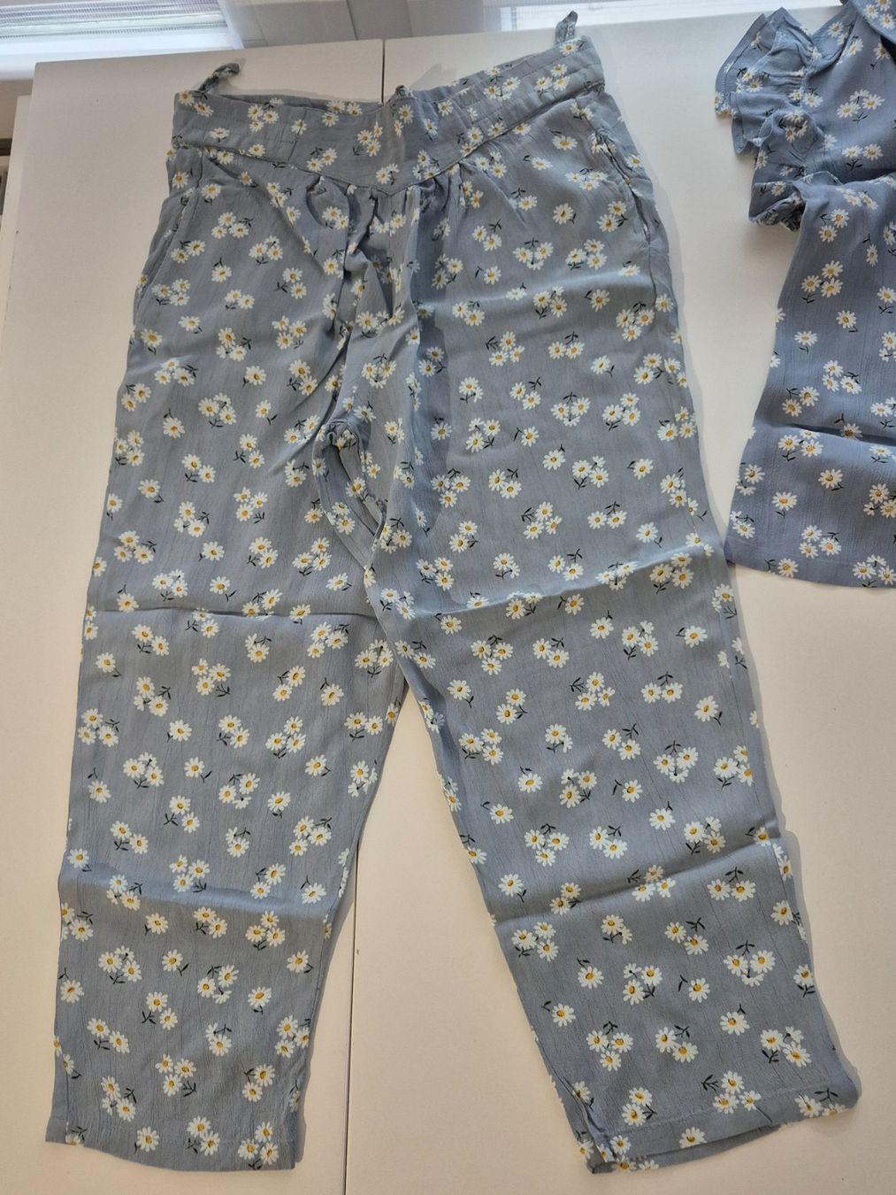 Kleiderpakete & -sets: Kleider Set Gr. 116 – Gebraucht aus Zürich von pau_y8mv 5