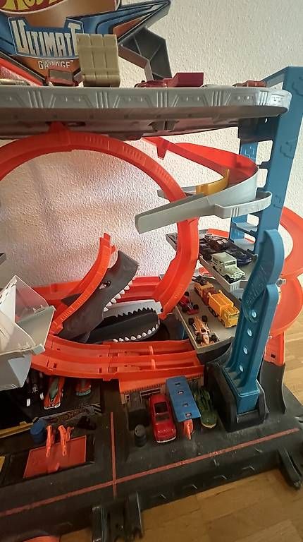 Giocattoli: Hot Wheels Ultimate Garage – Usato da Glattpark(Opfikon) venduto da Peo2 3