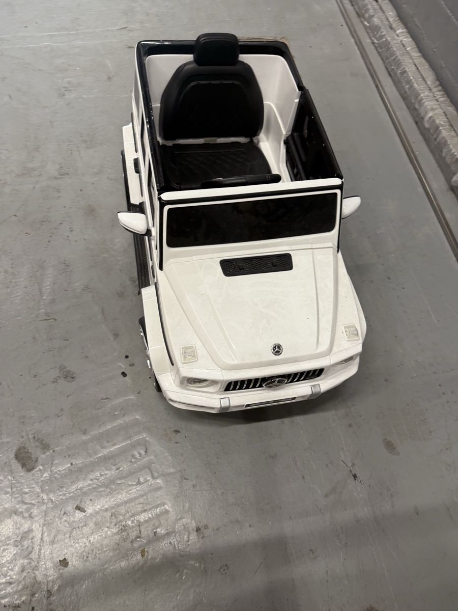 Fahrzeuge für Kinder: Kinderauto – Gebraucht aus Urdorf von S_Infanger8 1