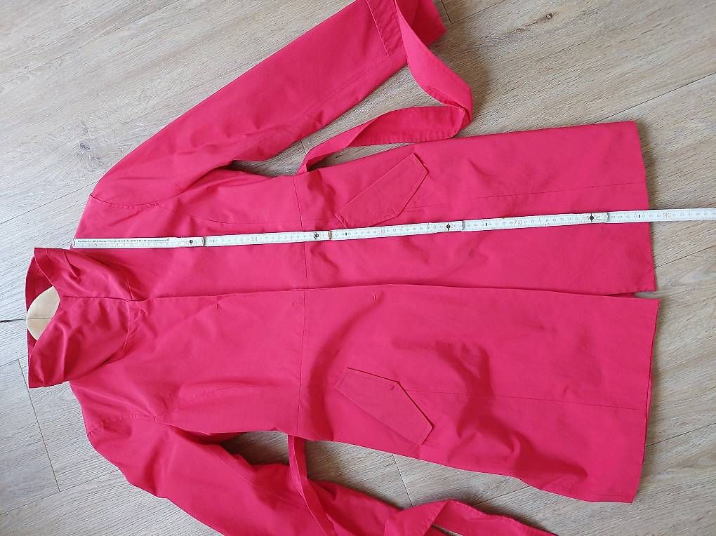 Cappotti: Mantel Damen Intrend Max Mara rot 36 38 – Usato da Zürich venduto da Julia0123 1