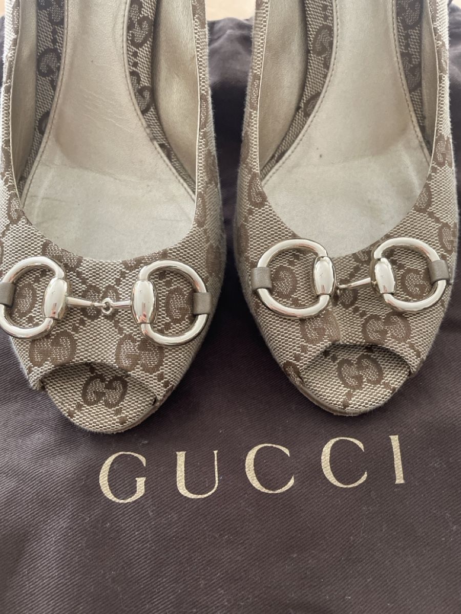 Gucci Scarpe da donna: Gucci – Usato da Wernetshausen venduto da Gazette18