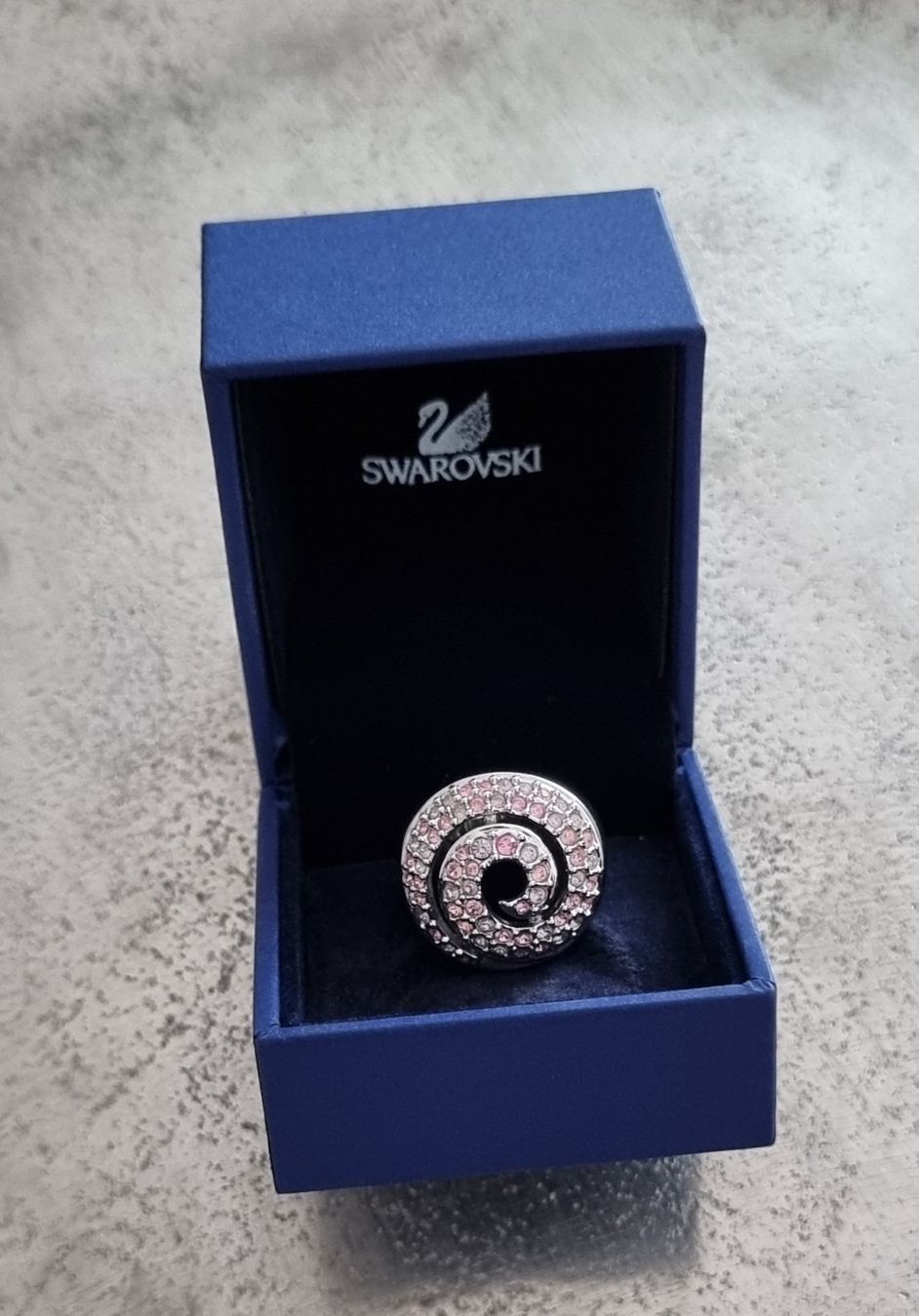 Swarovski Anelli: ORIGINAL Swarovski Ring Gr.17.5 – Usato da Frauenfeld venduto da Bleeddragon