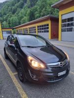 Opel Corsa D 1.4 – 216'592 km – 8-fach bereift – Klimaanlage