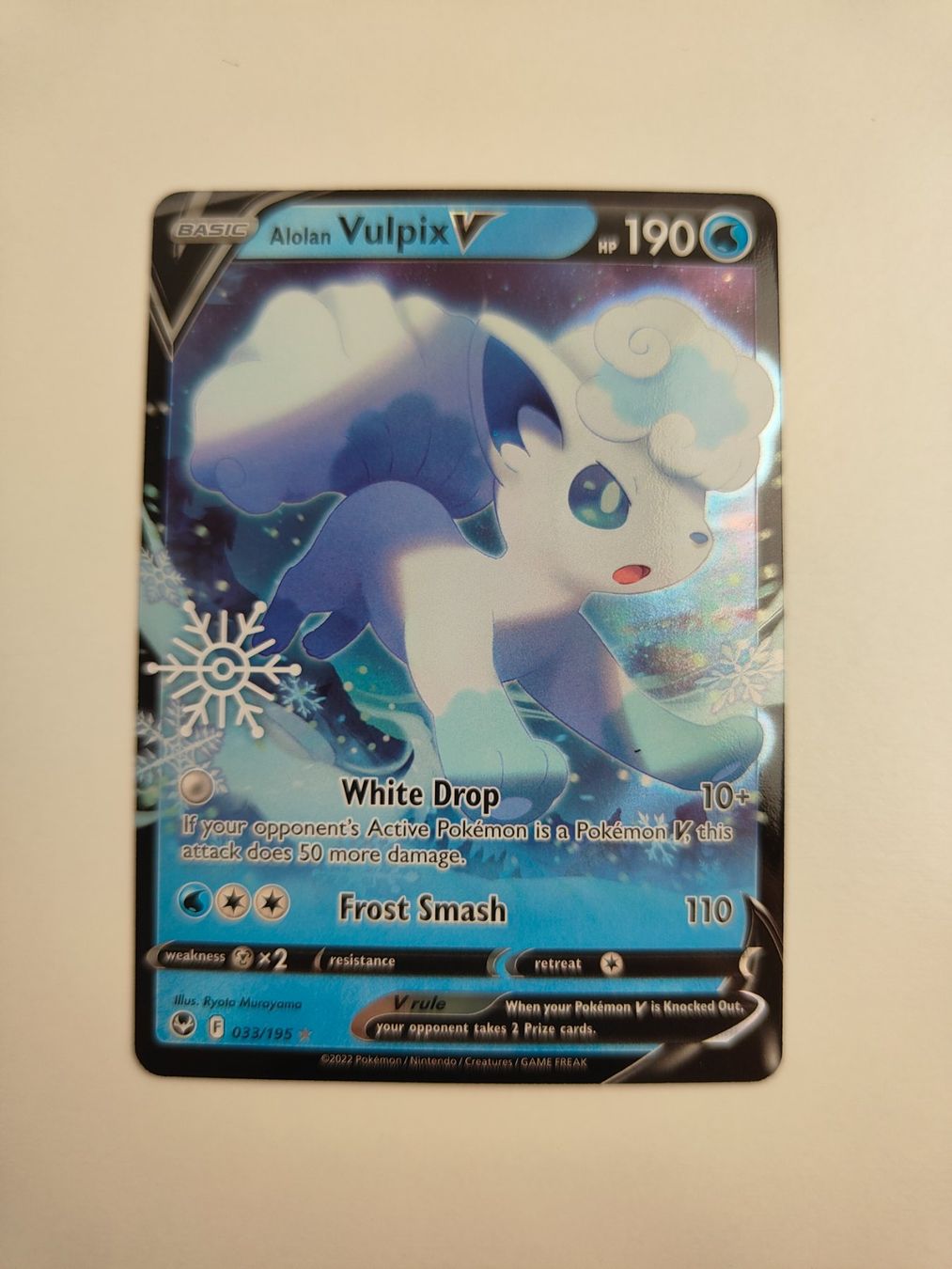Pokémon Carte collezionabili: Pokemon Alolan Vulpix V Karte – Usato da Thalwil venduto da FigurenFreunde