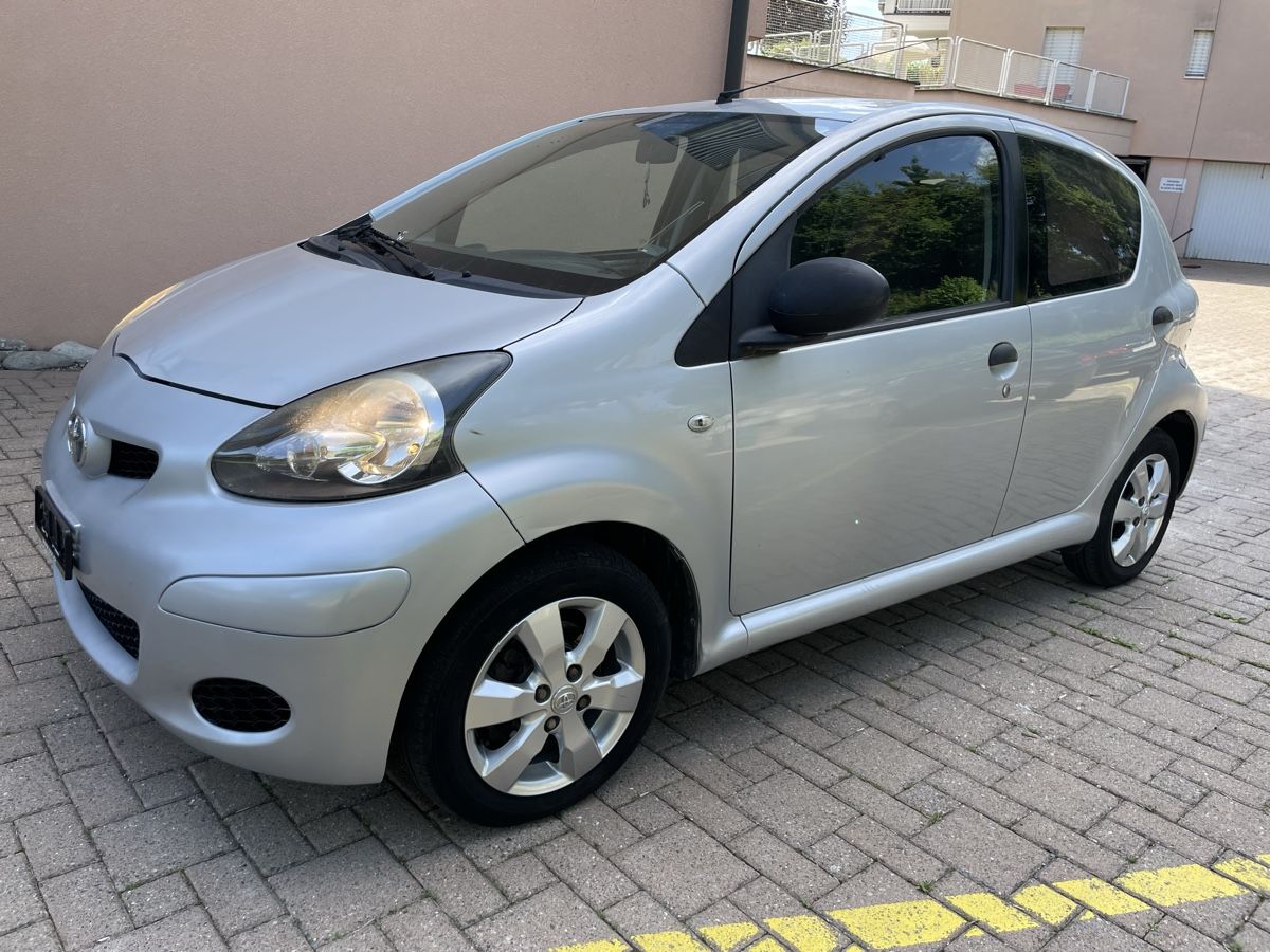 Toyota Automobili: Toyota Aygo 1.0 – Usato da Corpataux venduto da a_t_dq7j 2