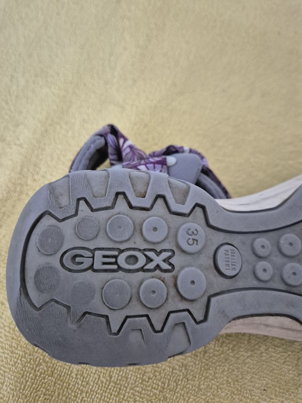 Geox Chaussures femmes: Sandale – D'occasion à Hörhausen par Nuage81 4