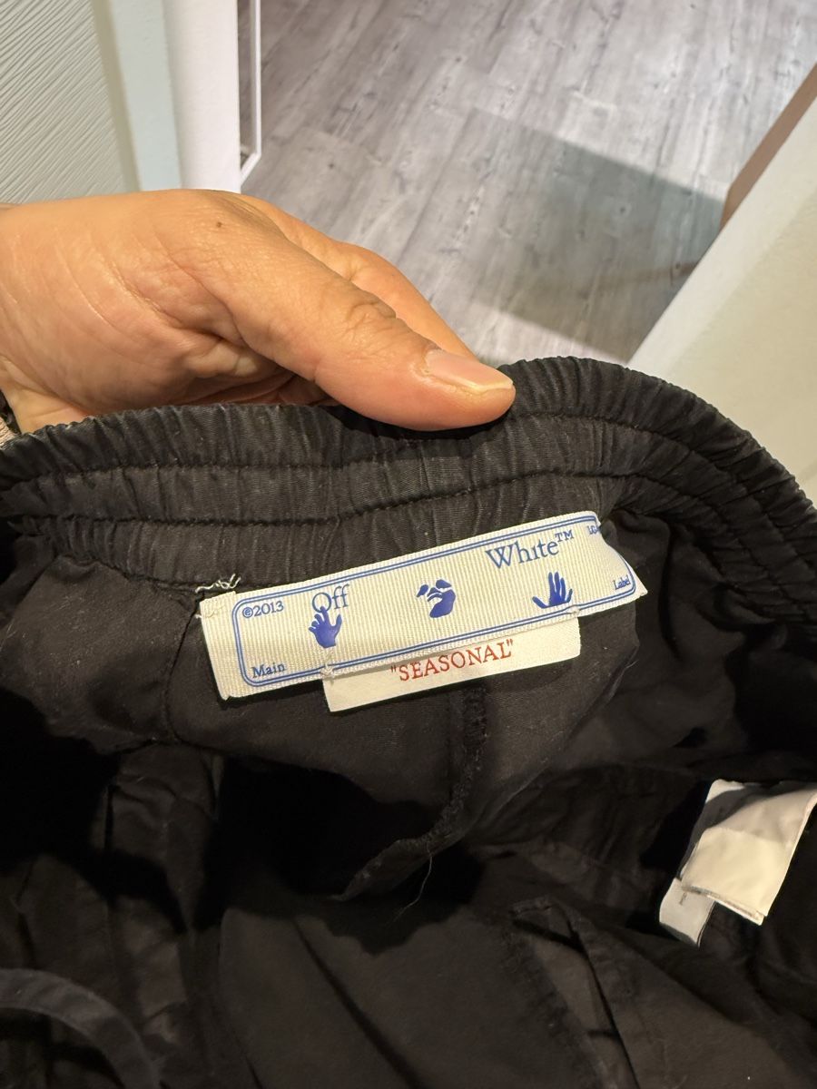 Off-White Pantaloni: Off white cotton jersey track pants M  – Usato da Giubiasco venduto da Darkemperor 2
