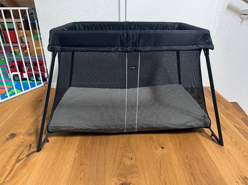Betten: Babybjörn Reisebett light – Gebraucht aus Kaufdorf von maurice_30002