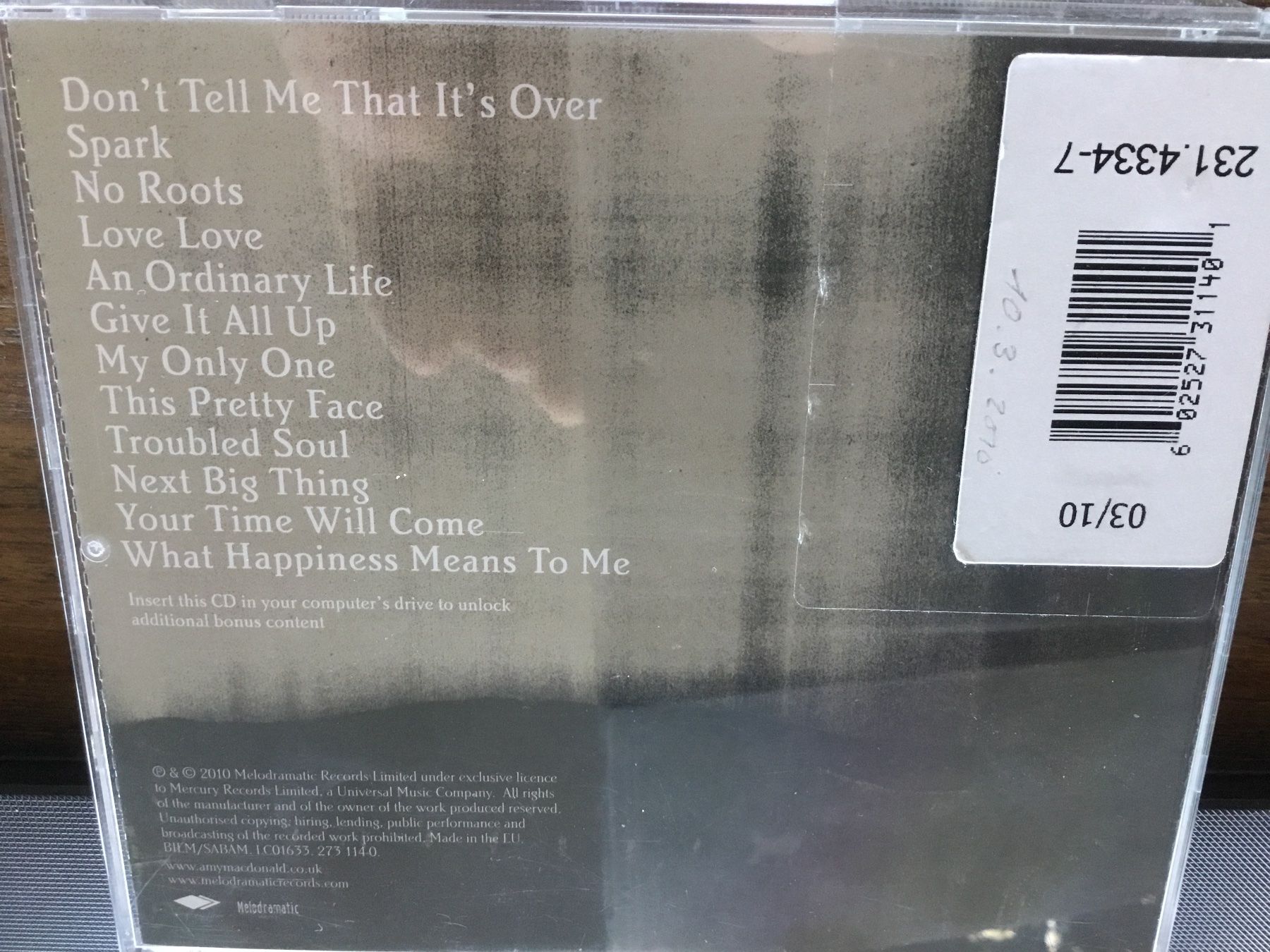 CD: Amy Macdonald - A Curious Thing CD  o – Usato da Thierachern venduto da sweden08 1