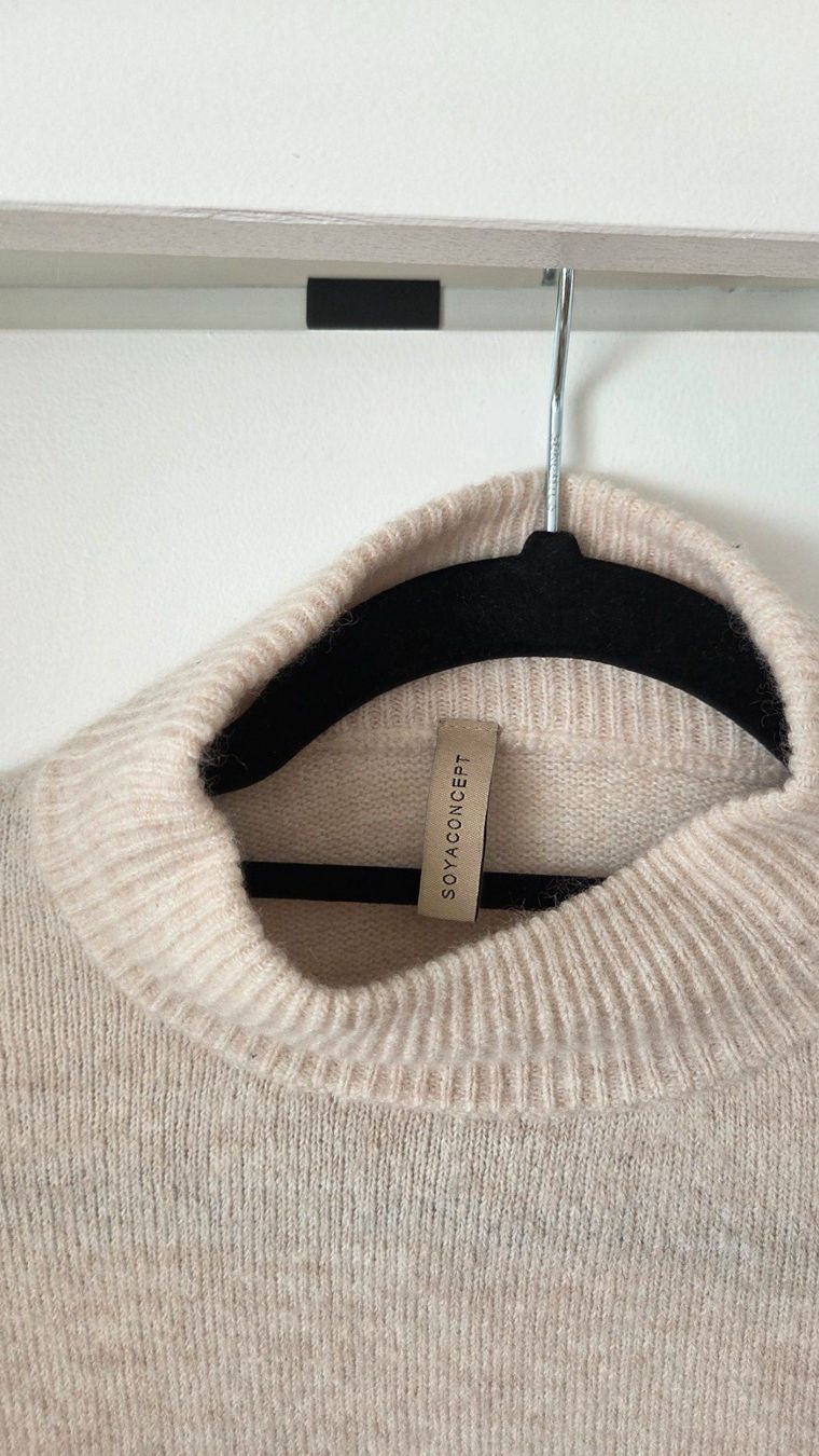 Pullover & Sweatshirts: Soyaconcept Pullover beige schwarz gestreift Grösse M/L – Neu (gemäss Beschreibung) aus Schaffhausen von ursilius 2