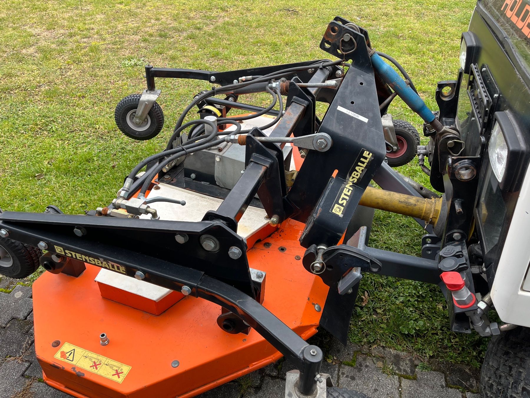 holder-traktor-ger-tetr-ger-mit-zubeh-r-ab-mfk-gebraucht-in-sennwald