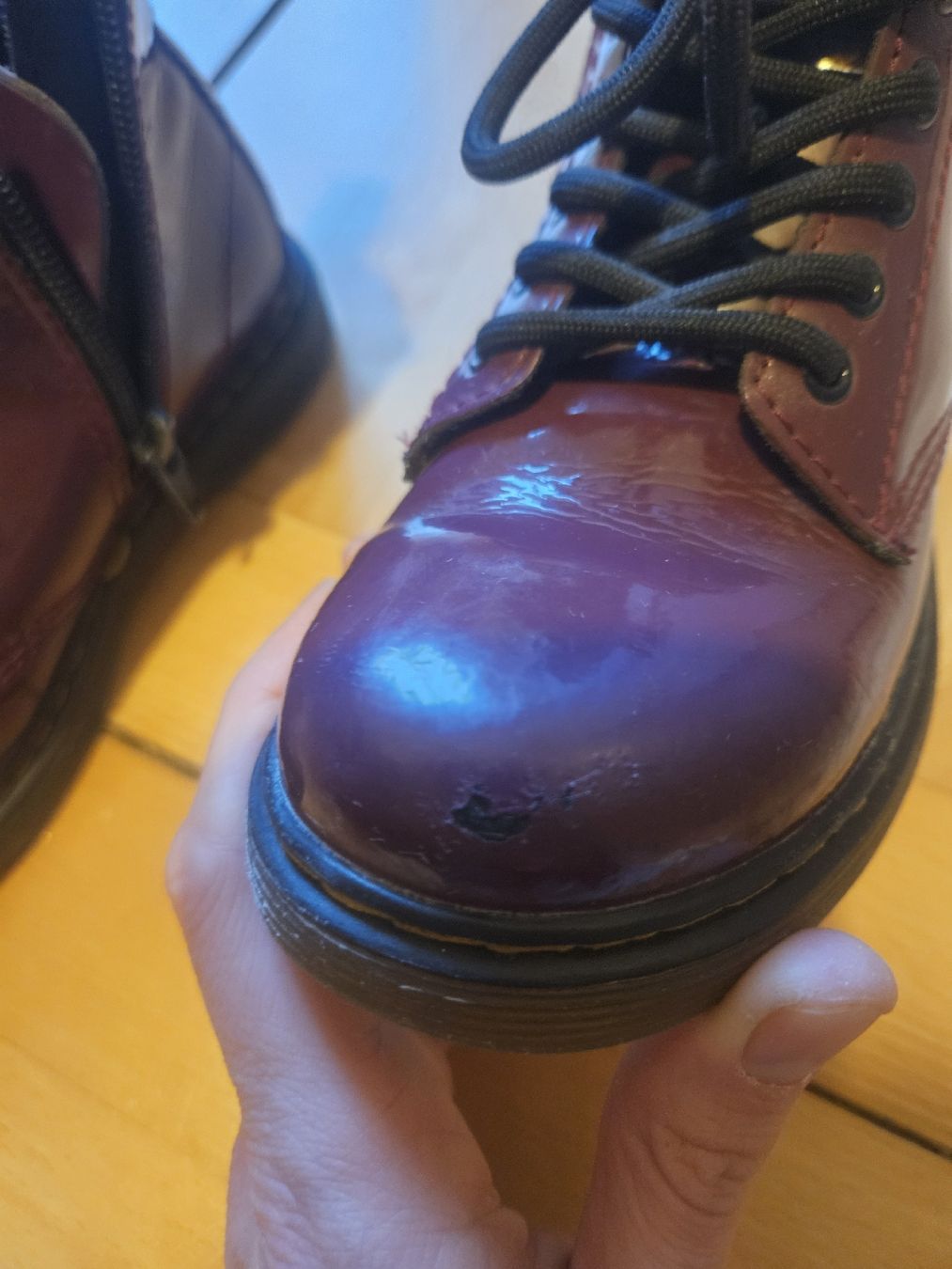 Dr. Martens Scarpe per ragazze: Dr. Martens Lack Kinderstiefel, Gr. 28 – Usato da Biel/Bienne venduto da pisabu 4