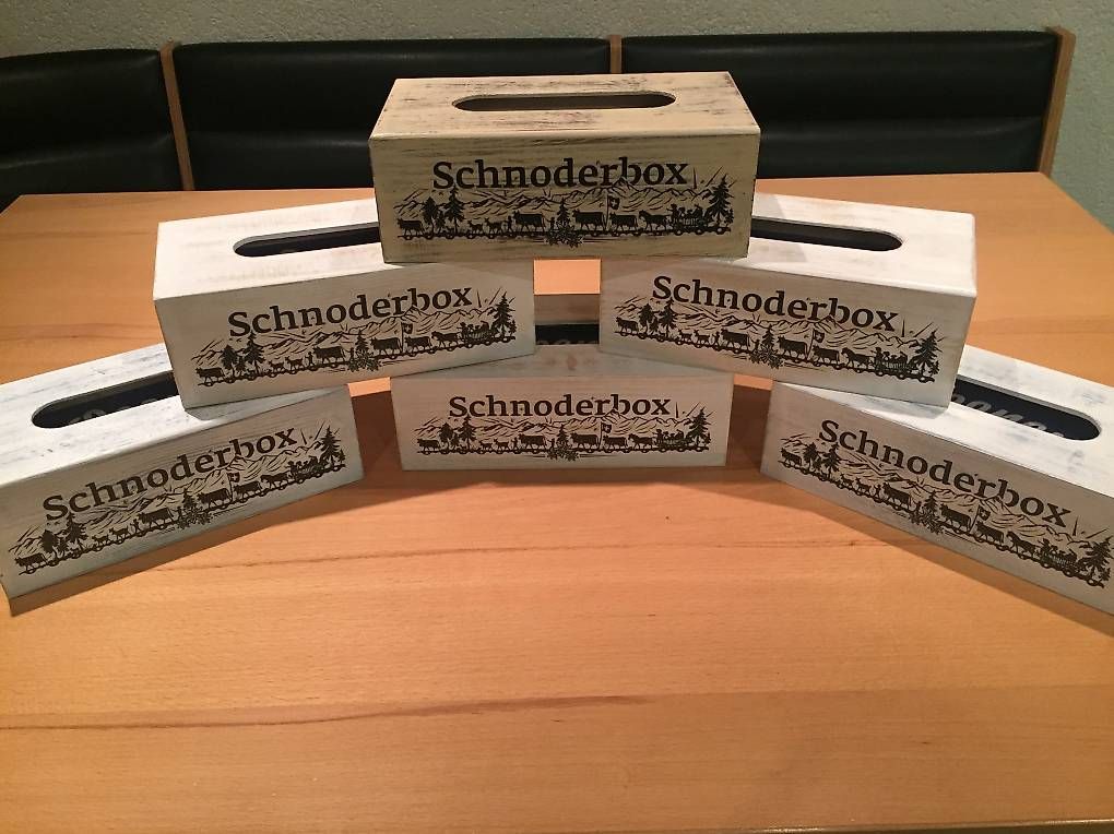 Sonstige Dekorationen & Accessoires: Kleenextaschentücherbox / schnoderbox – Gebraucht aus Niederbüren von canadace 1