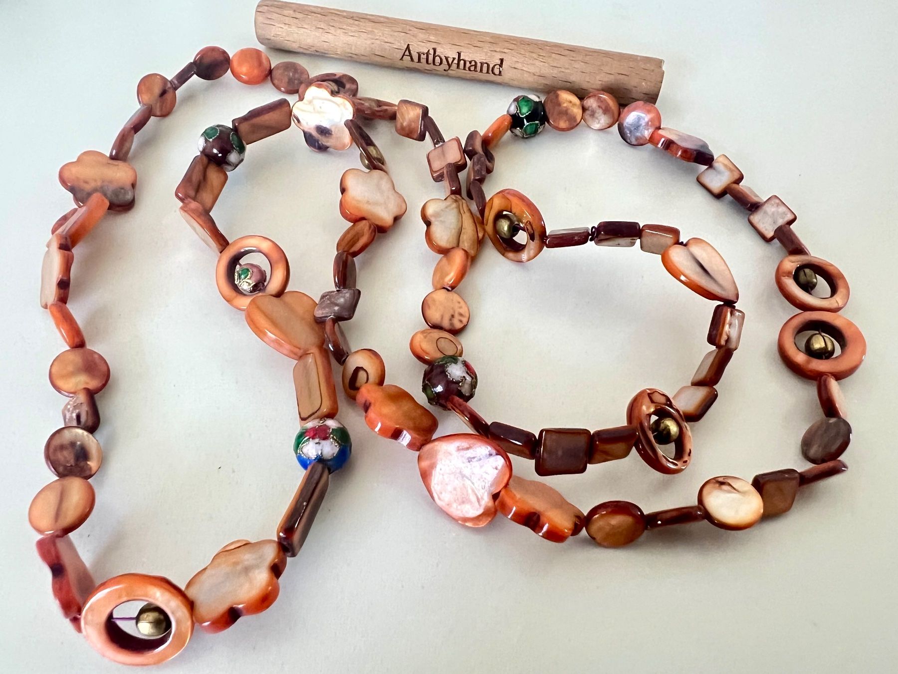 Ketten: Boho Longkette Perlmutt mit Herzen & Cloisonné - Unikat – Gebraucht aus Ruswil von artbyhand 7