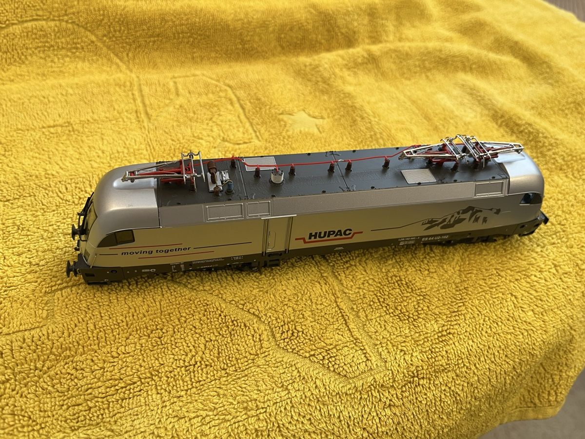 Jägerndorfer Modellini di ferrovie: Taurus Hupac – Nuovo e nell'imballaggio originale da Thusis venduto da Starlera 3