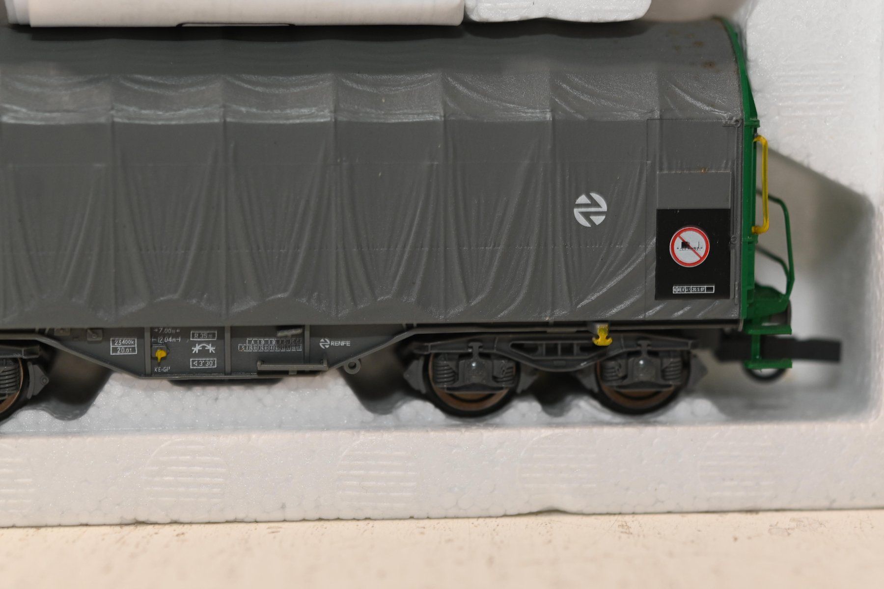 Roco Modellini di ferrovie: Renfe Cargas Roco HO/AC mit OVP – Usato da Laupen ZH venduto da Zmoewe 2