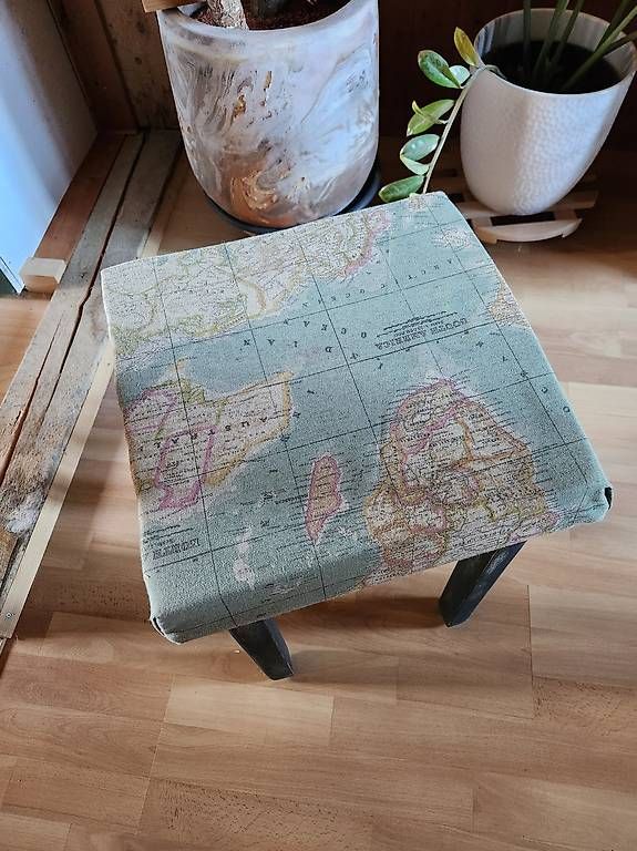 Tabourets: Hocker – D'occasion à Ruppoldsried par ChinRupsi 1