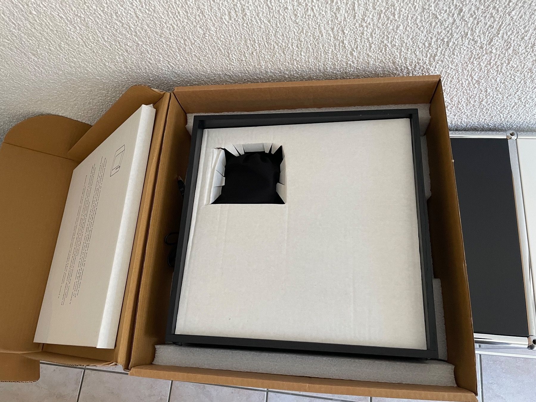 Flos Lampen: Flos Gaku Wire Tischleuchte, neu – Neu und originalverpackt aus Wilderswil von Renaissance1 9
