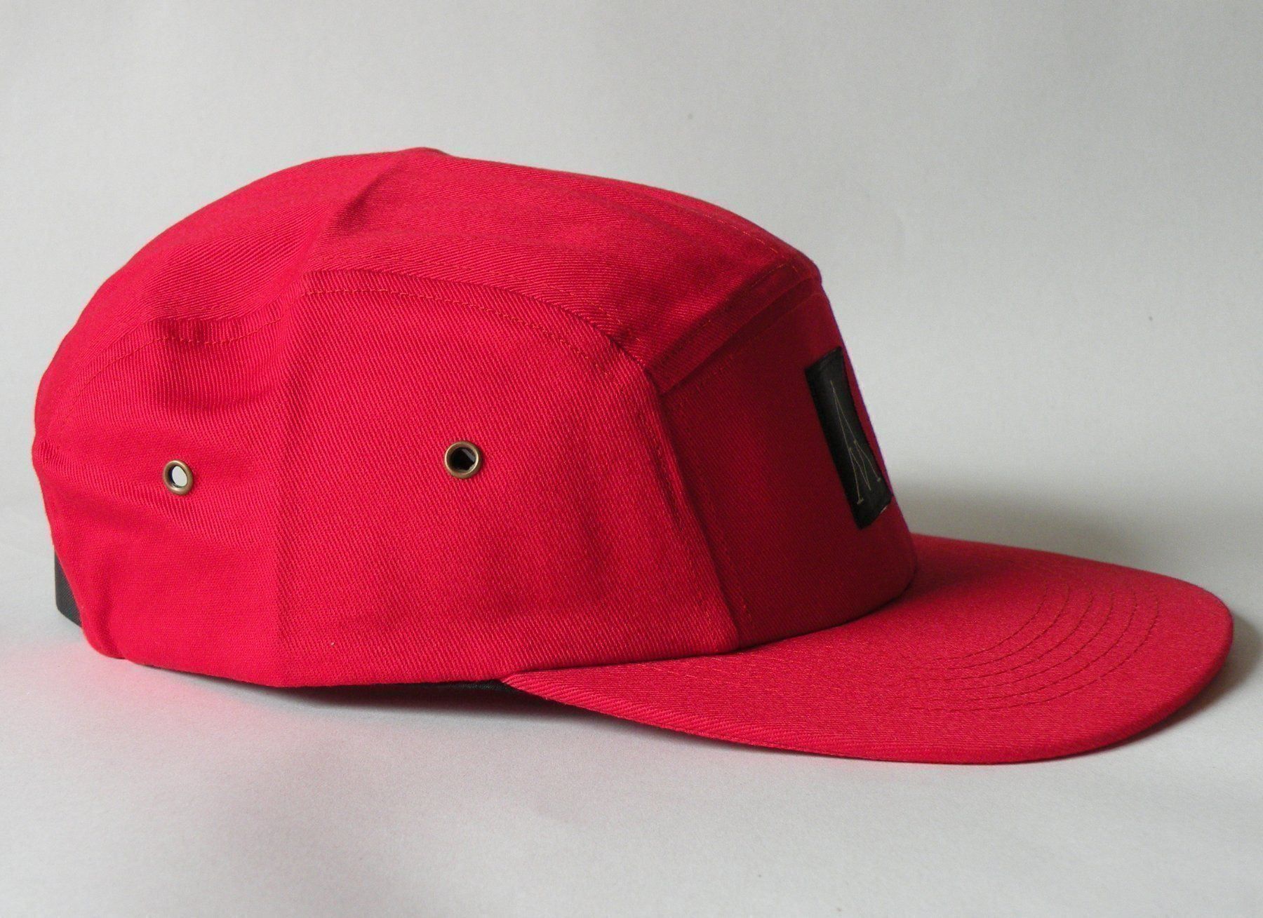 Copricapi, berretti & cappellini: 5-Panel Cap von We Are V – Nuovo e nell'imballaggio originale da Schüpfheim venduto da WeAreV 1