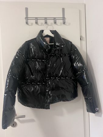 Schwarze Champion Winterjacke, glänzend