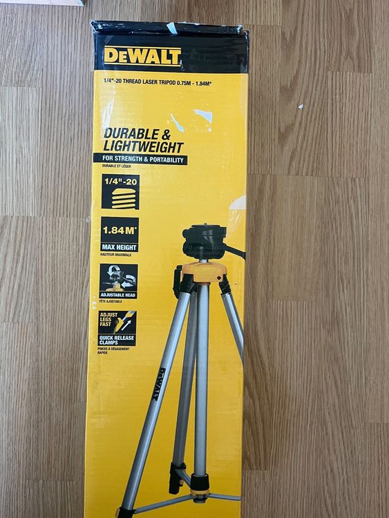 DeWalt DE0881T-XJ Stativ, Tripod, Aluminum ¼" | Kaufen auf Ricardo
