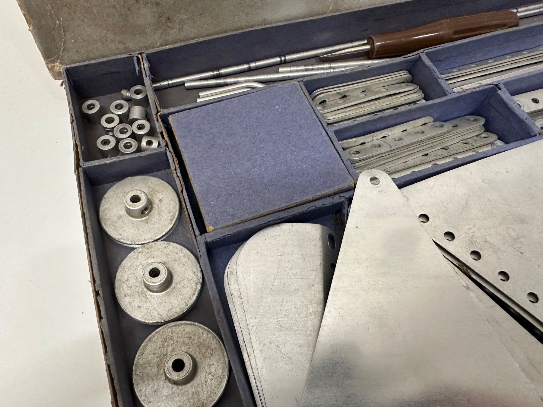 Kit di costruzioni: A.W.S. Metalbaukasten Antik, Bespielt – Usato da Chur venduto da Michalis 3