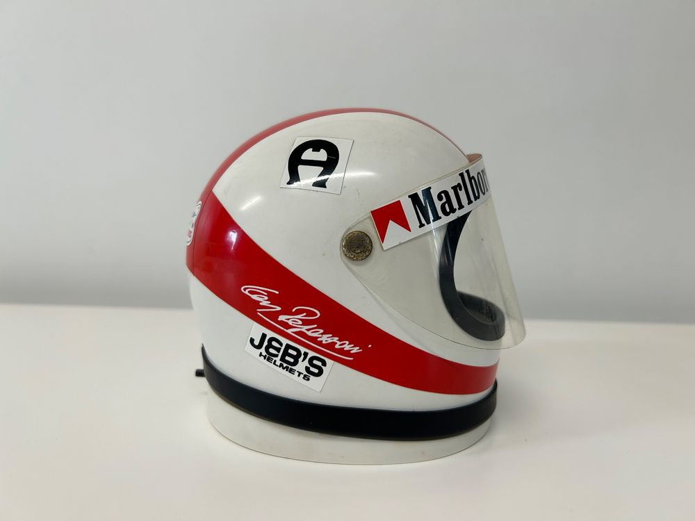 Miniature Casque F1 Clay Regazzoni Ferrari 1974 - Échelle 1:5 - Neuf Sous Vitrine
