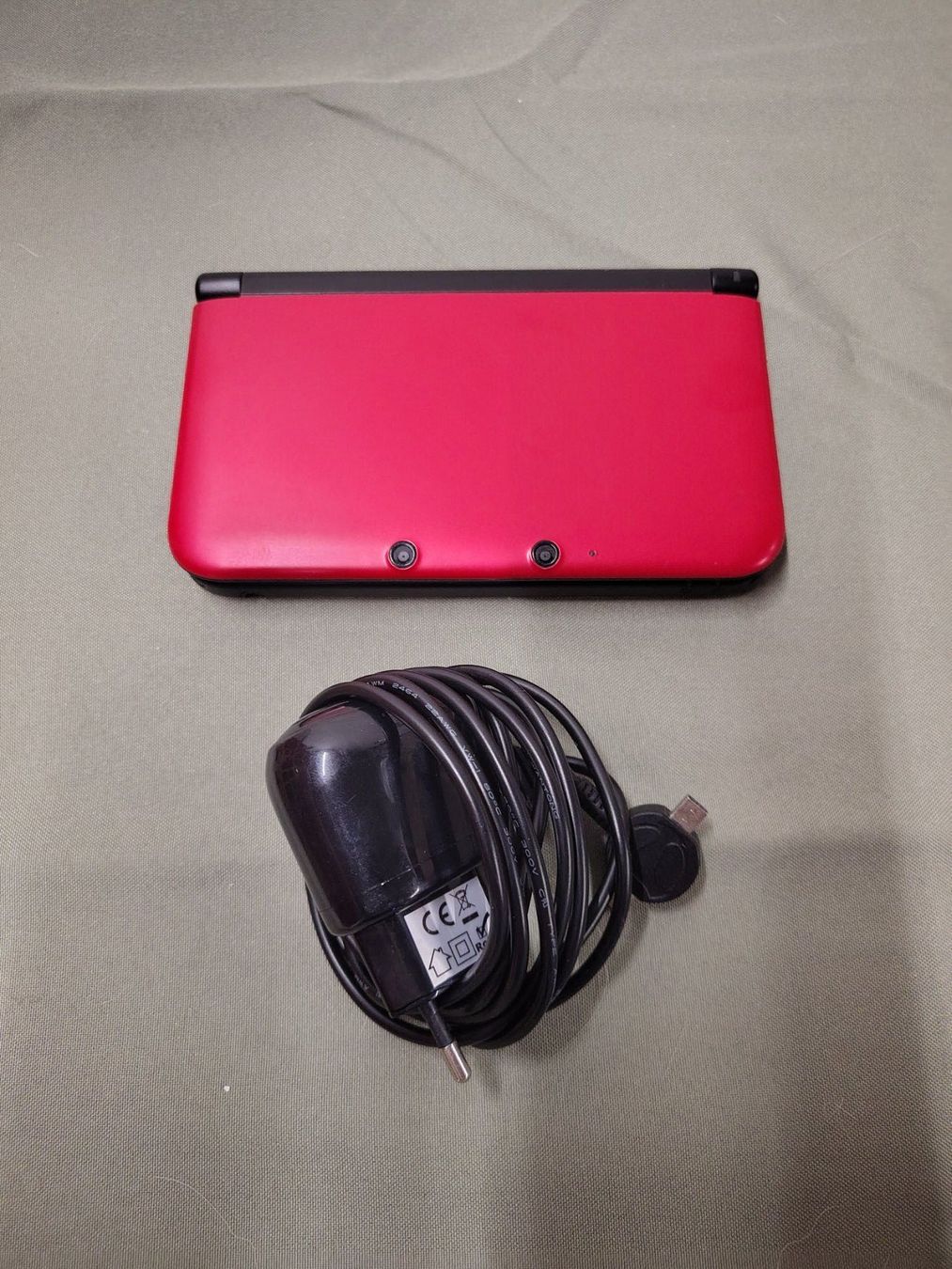 Nintendo Console: Console Nintendo 3DS en bon état. – Usato da Saxon venduto da dan_drn5