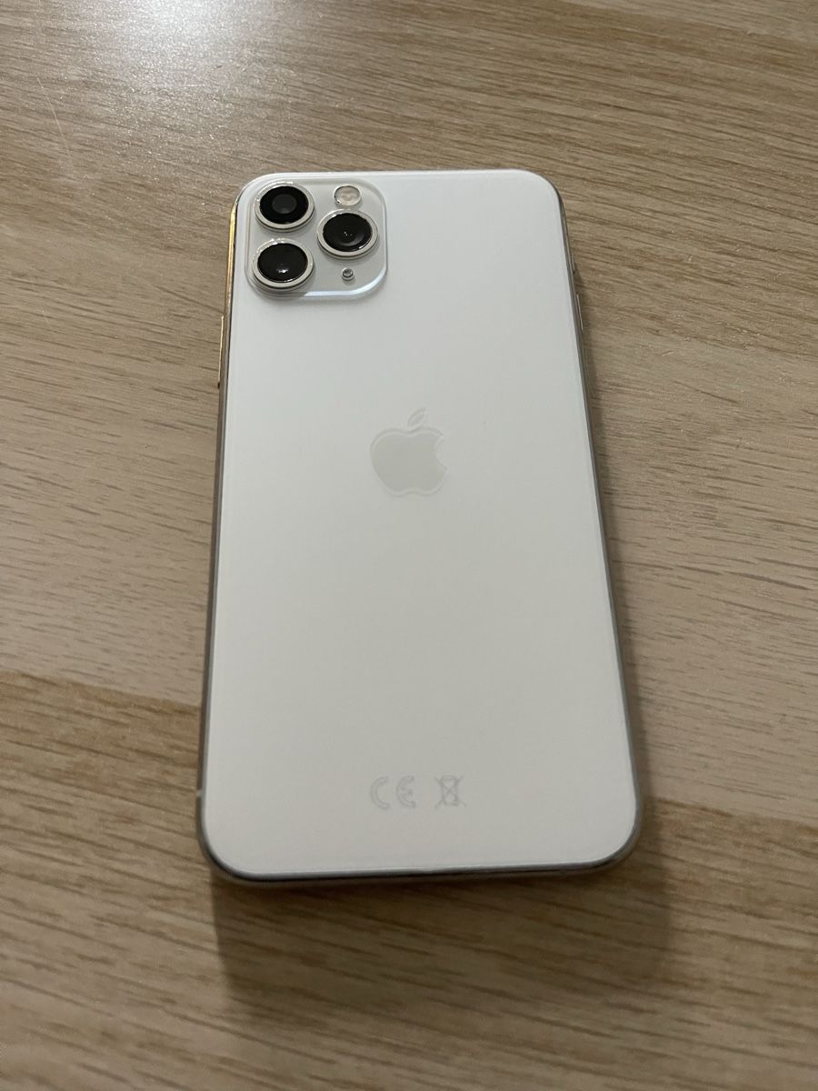 Apple Telefoni cellulari / Smartphones: IPhone 11 Pro – Difettoso da Biel/Bienne venduto da ML31
