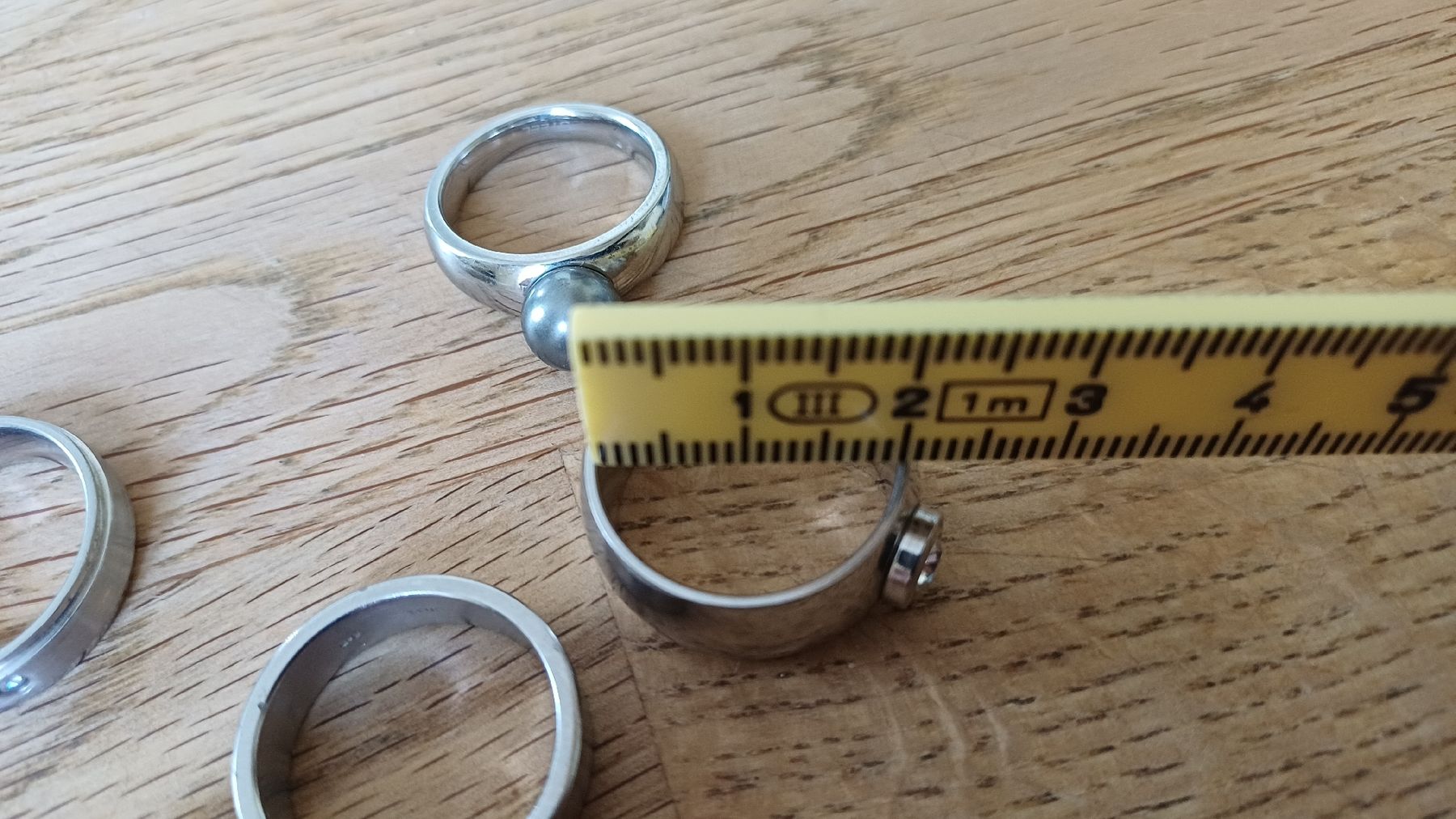Anelli: 5 Cromstahl Ringe  – Usato da Flawil venduto da Pinkmalibu 3