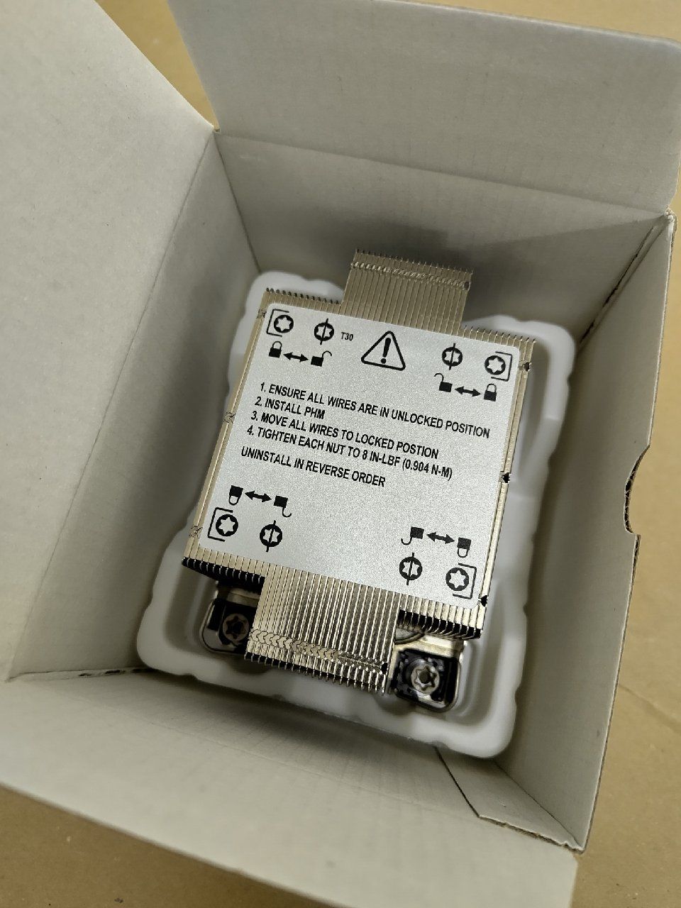 Supermicro Server: Supermicro Kühlkörper SNK-P0088P – Nuovo (secondo la descrizione) da Winterthur venduto da Bolle732