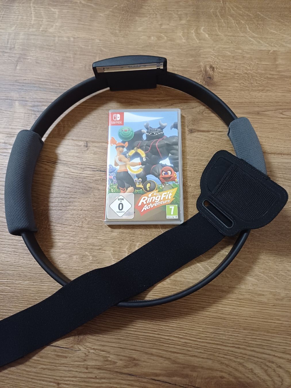 Spiele: Nintendo Switch Ring Fit Adventure Spiel und Ring – Gebraucht aus oftringen von napoli84