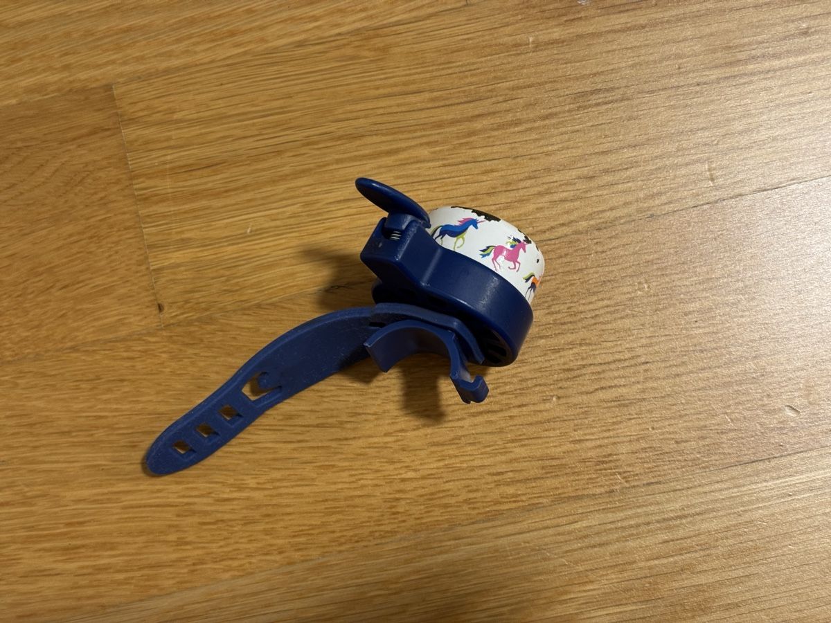 Pezzi di ricambio: Micro Kinderfahrrad Klingel, Pferde & Sterne – Usato da Zürich venduto da wtpooh 1