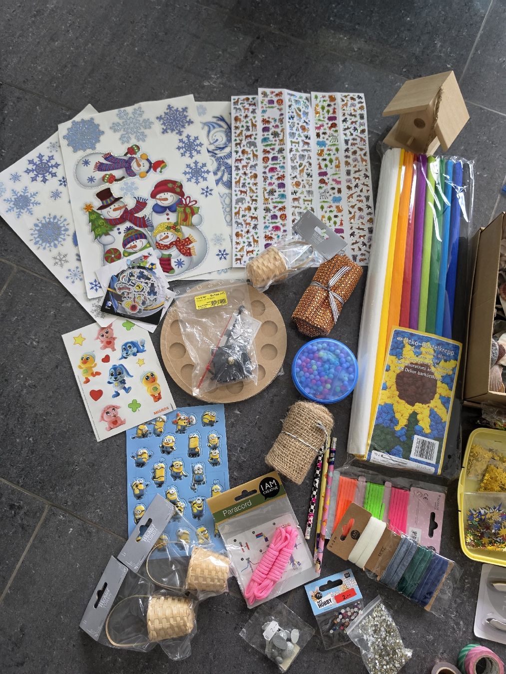 Kit bricolage: Bastelzeugs riesen Set – Usato da Würenlos venduto da Nigginiggi 1