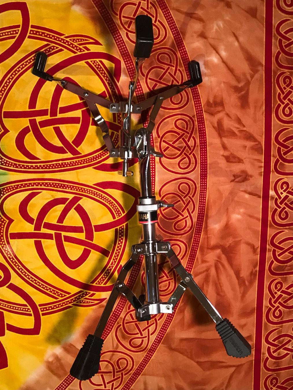Strumenti musicali: Yamaha Snare Stand/ Stativ/ Ständer Snare – Usato da Morschach venduto da burgo007