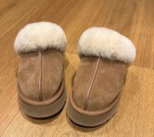 UGG Hausschuhe Damen braun Grösse 39 top Zustand