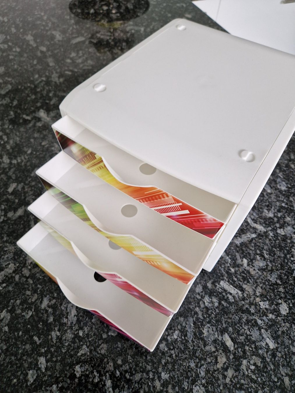 Sistemi di archiviazione: HELIT Schubladenbox "the chameleon" – Usato da Mezzovico venduto da maemy 1