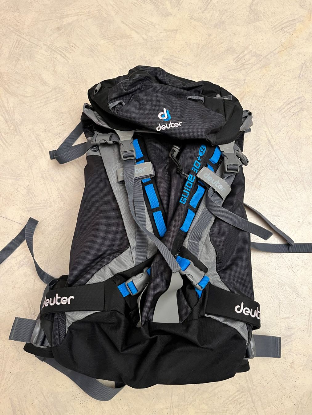 Deuter Zaini: Sac à dos – Nuovo (secondo la descrizione) da Sierre venduto da powerrosely
