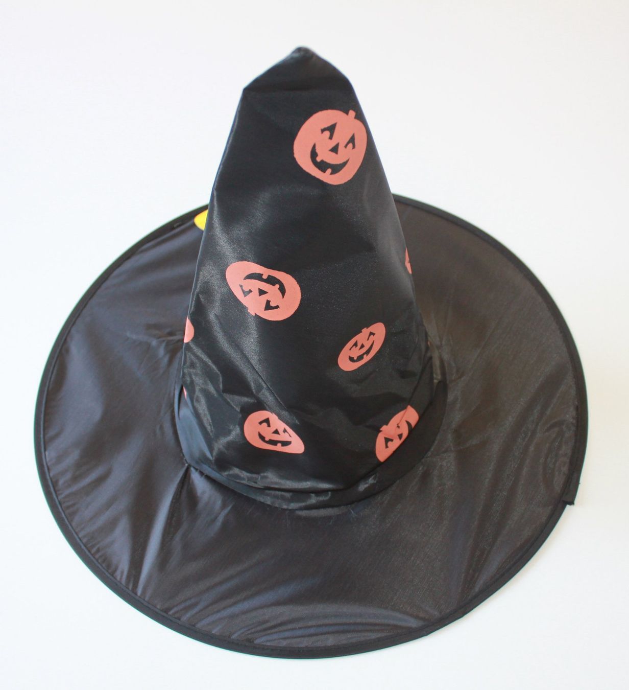 Costumi: Costume sorcière / Hexe t. 140 – Usato da Peseux venduto da CoolShoping 6
