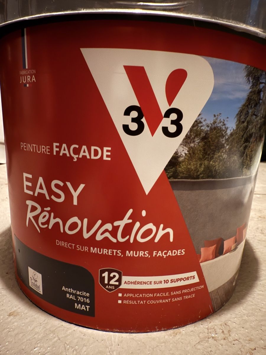 Colori: Peinture Façade V33 Anthracite Mat, Easy Renovation – Nuovo e nell'imballaggio originale da Chézard-St-Martin venduto da kdu_f9lw