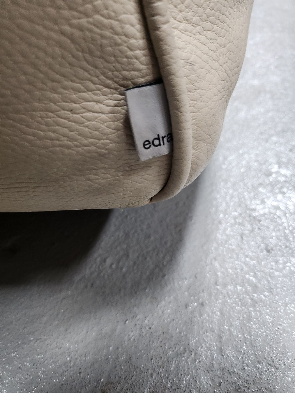 Edra Divani: Edra - Sofà Sofa by Francesco Binfaré – Usato da Nijmegen venduto da HermsenDesign 8