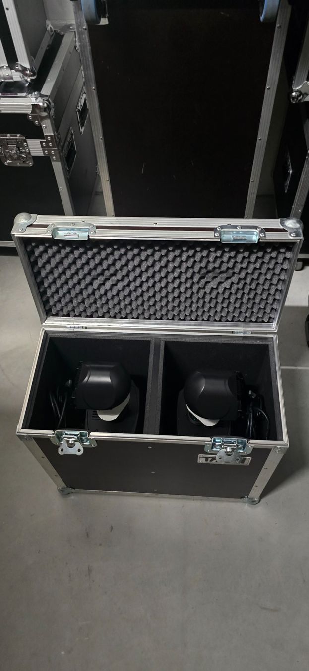 Lampen: 2x Junoscan Mk2 mit Case – Gebraucht aus Leutwil von pascalluepu 1